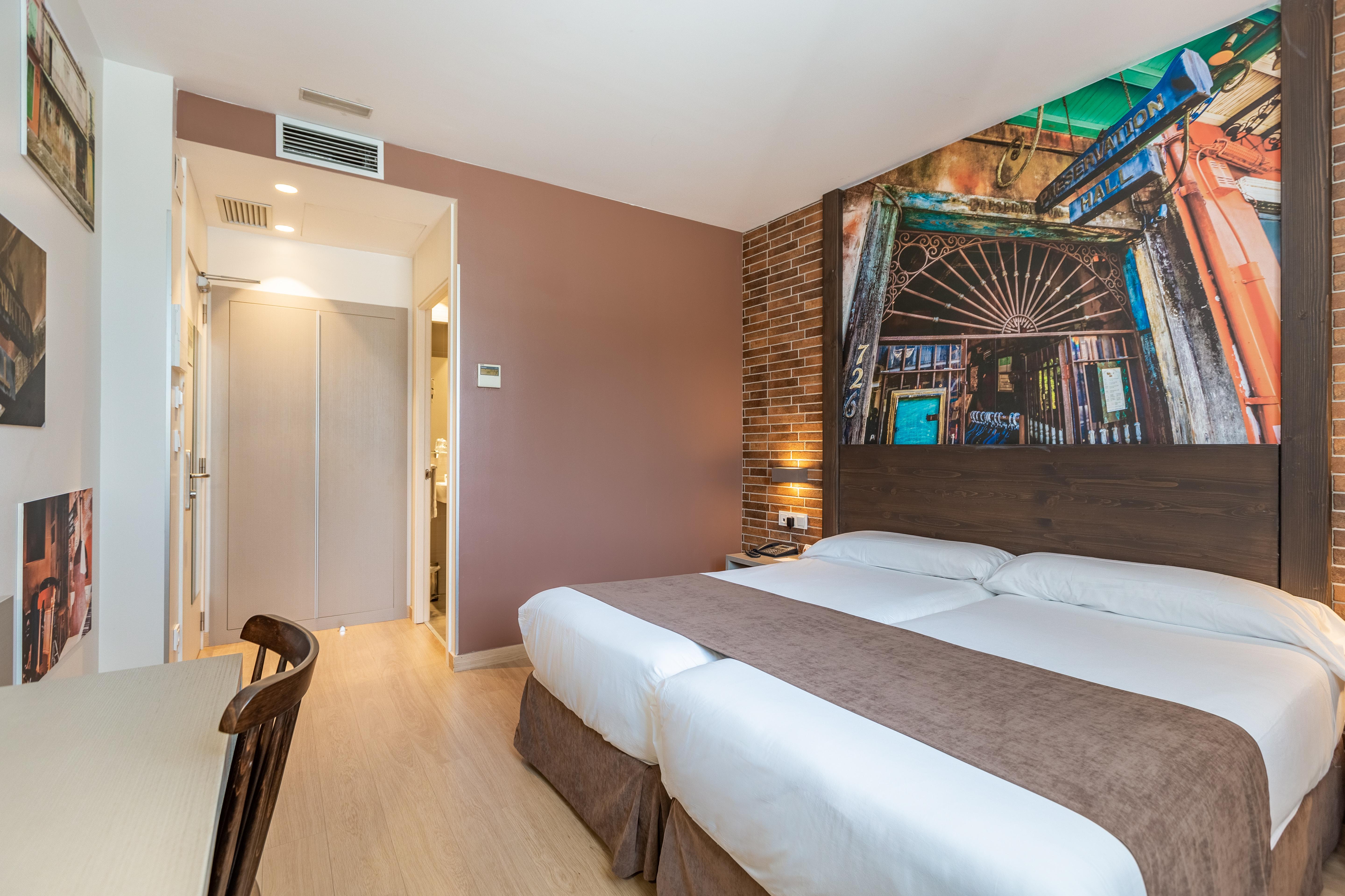 Colectia Hotel Urumea San Sebastian Exterior photo